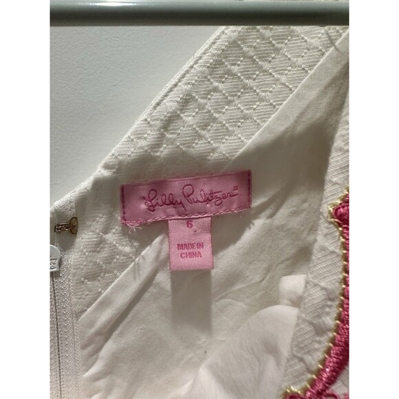 Lilly Pulitzer Dress White Quilt Embroidered Detail Dainty Shift Dress Size 6 - Picture 2 of 3